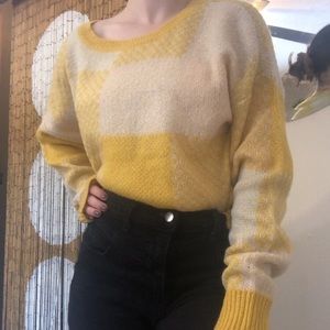 Adorable soft 70s style sweater!